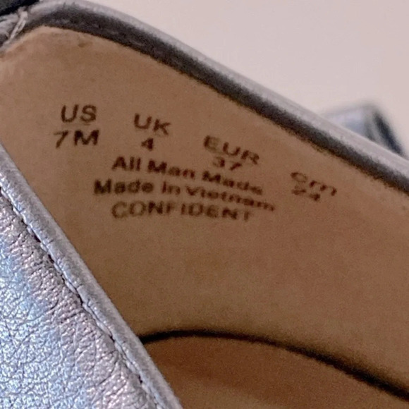 LifeStride Confident Heeled Loafers Pewter Size 7 - Picture 9 of 11